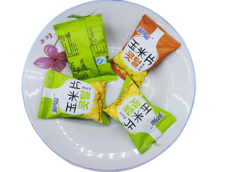 多情豆玉米片（海苔味  牛肉味）.jpg
